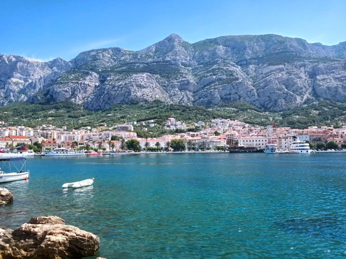 Family Apartment Vitlic Makarska Esterno foto